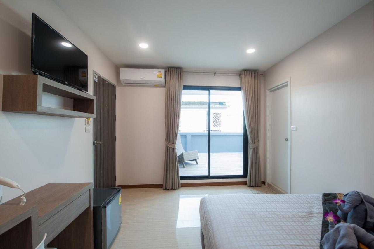 เดอะ มูนไนท์ โฮเต็ล Hostel กรุงเทพมหานคร ภายนอก รูปภาพ